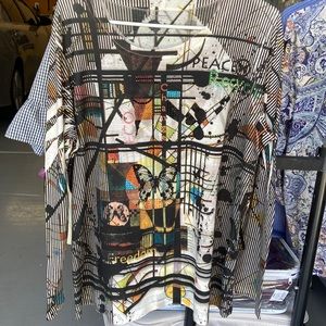 Lane Bryant long sleeve 100% polyester… good vibes and so comfy.